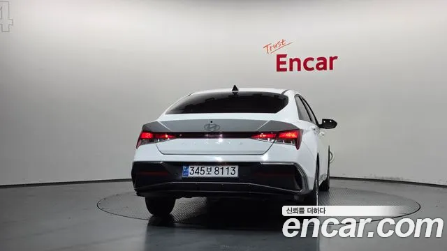 Hyundai AVANTE Новый Avante (CN7) — Фото автомобиля 4