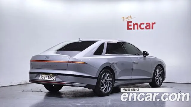 Hyundai Grandeur GN7 — Фото автомобиля 2