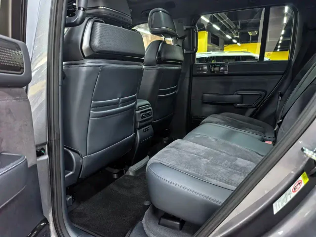 BYD FangChengBao Leopard 5 — Фото автомобиля 5