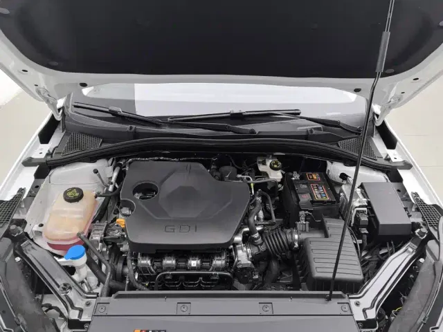 Roewe i5 — Фото автомобиля 6