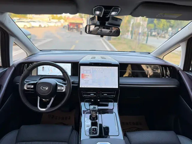 GAC Trumpchi M8 — Фото автомобиля 5