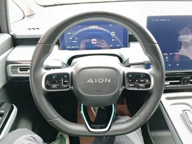 GAC Aion Y — Фото автомобиля 10