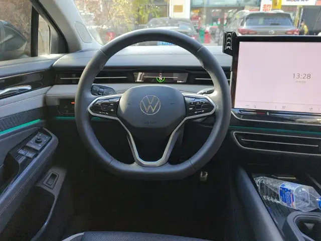Volkswagen ID.7 Vizzion — Фото автомобиля 15