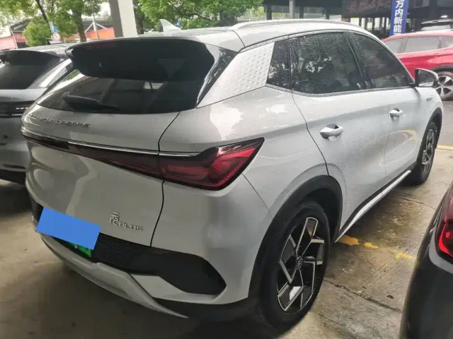 BYD Yuan PLUS — Фото автомобиля 7