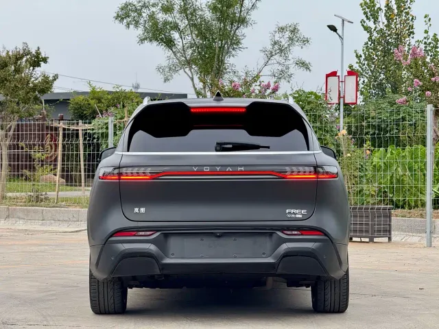 Voyah Auto VOYAH FREE 2024 Ultra Long Range Intelligent Driving Edition — Фото автомобиля 4