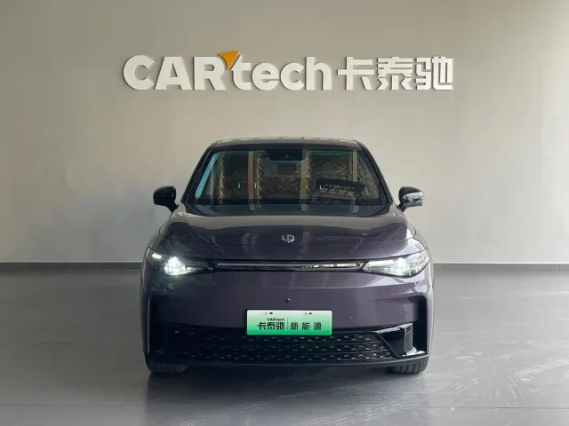 Leapmotor C10 — Фото автомобиля 2