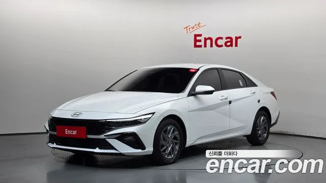 Фотография автомобиля — Hyundai Avante CN7