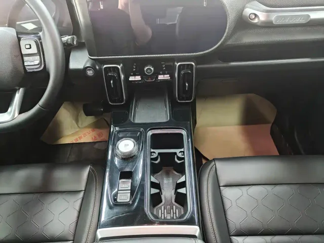 Haval Big Dog — Фото автомобиля 9