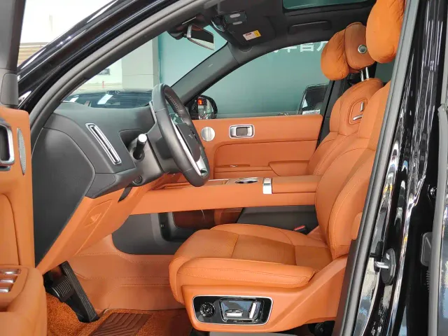 Li Auto L7 — Фото автомобиля 3