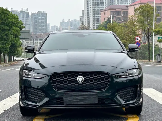 Jaguar XEL — Фото автомобиля 2