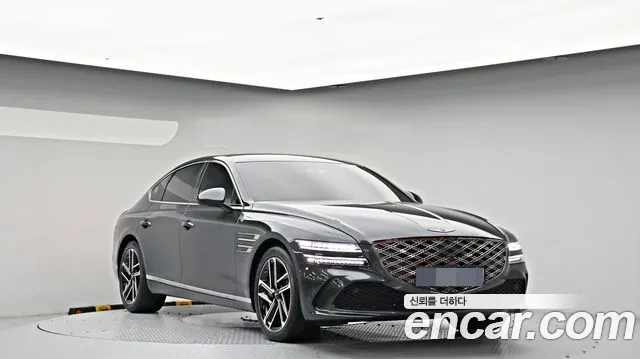 Genesis G80 RG3 — Фото автомобиля 3