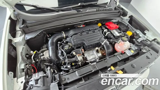 Jeep Renegade — Фото автомобиля 6