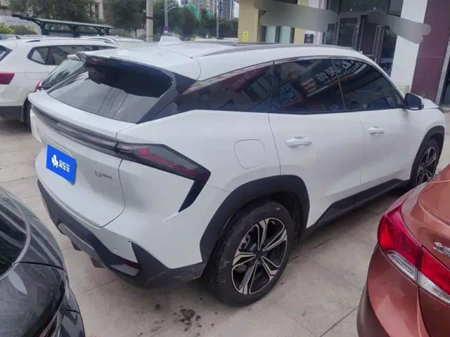 Geely Galaxy L7 — Фото автомобиля 3