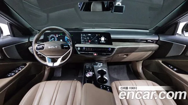 Kia K8 Hybrid — Фото автомобиля 10