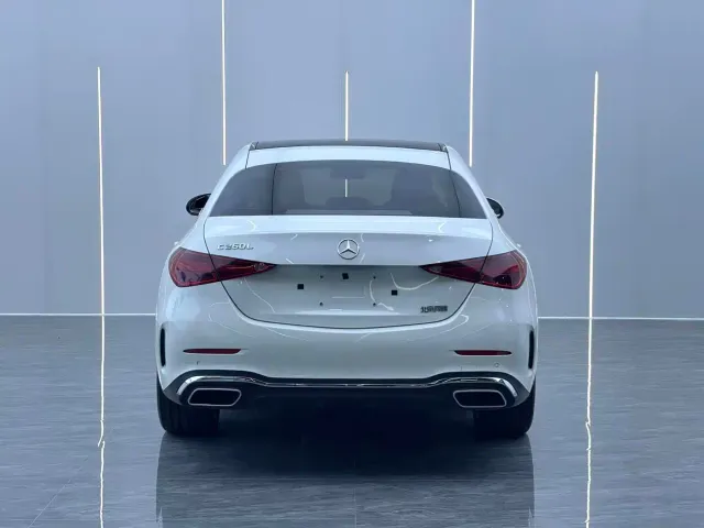 Mercedes-Benz C-Class — Фото автомобиля 8