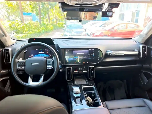 Haval Big Dog — Фото автомобиля 9