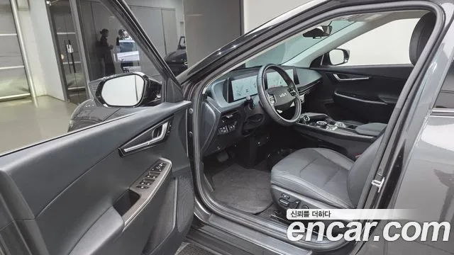 Kia EV6 — Фото автомобиля 10