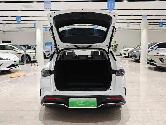 BYD Seal 06 DM-i Touring — Фото автомобиля 15