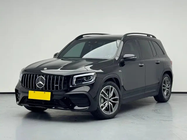 Фотография автомобиля — Mercedes-Benz GLB AMG
