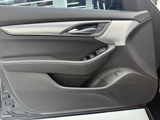 Cadillac CT5 — Фото автомобиля 4