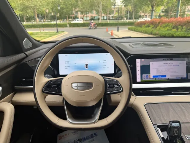Geely Xingyue L — Фото автомобиля 6