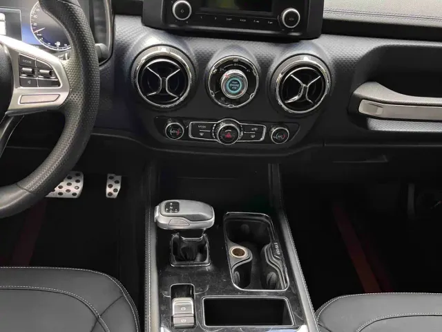 BAIC BJ40 — Фото автомобиля 25