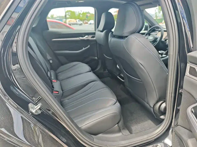 Geely Xingrui — Фото автомобиля 12