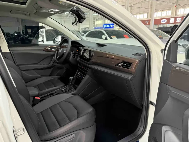 Volkswagen Tharu — Фото автомобиля 17