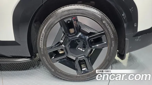 Kia EV9 — Фото автомобиля 21