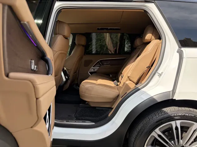 Land Rover Range Rover — Фото автомобиля 18
