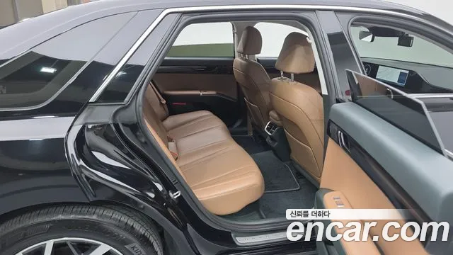 Hyundai Grandeur GN7 — Фото автомобиля 11
