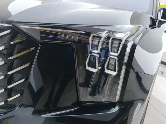GAC Trumpchi GS8 — Фото автомобиля 5