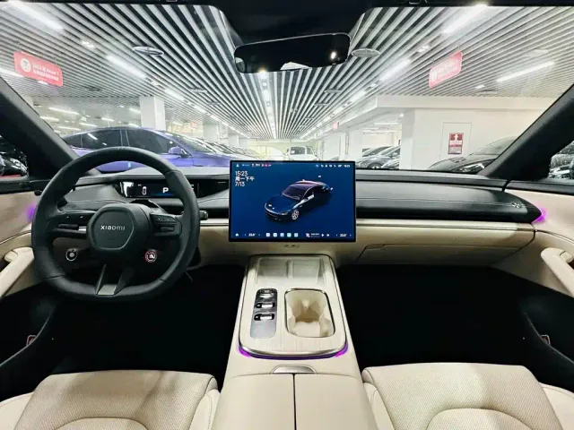 Xiaomi SU7 — Фото автомобиля 7