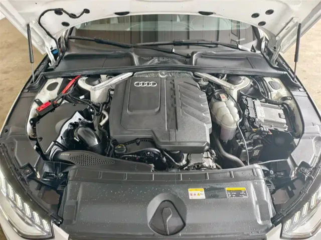 Audi A4L — Фото автомобиля 11