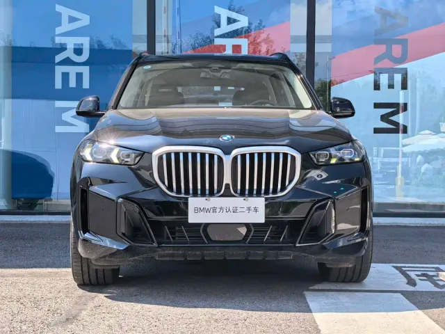 BMW X5 — Фото автомобиля 2