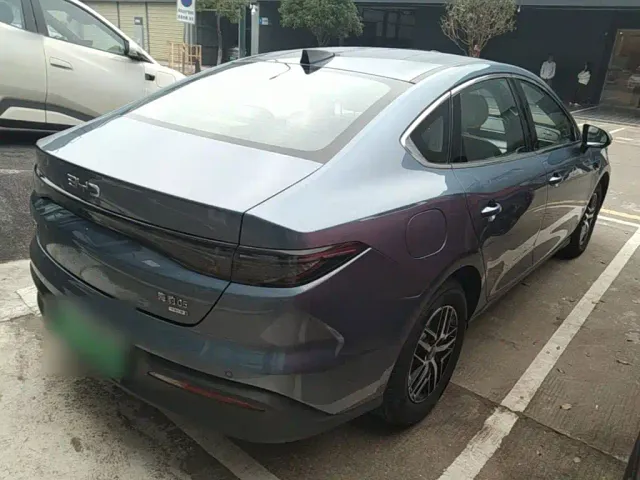BYD Seal 05 DM-i — Фото автомобиля 6