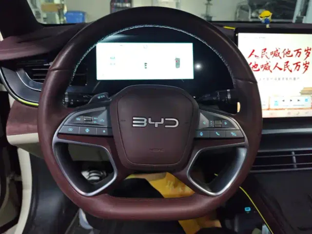 BYD Seal 07 DM-i — Фото автомобиля 15