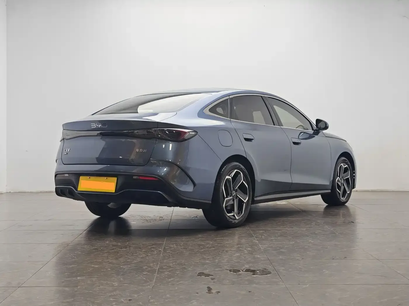 BYD Seal 06 New Energy 2024 DM-i 120KM Flagship — Фото автомобиля 3