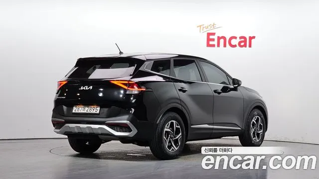 Kia Sportage Sportage 5-е поколение Дизель 2.0 2WD — Фото автомобиля 2