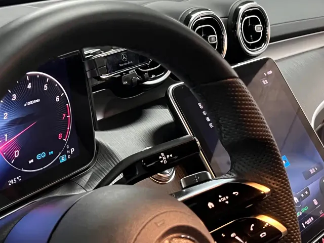 Mercedes-Benz C-Class — Фото автомобиля 13