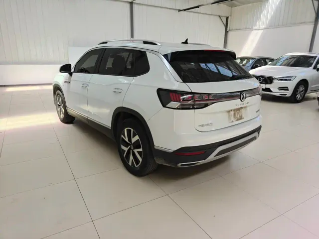 Volkswagen Tayron — Фото автомобиля 4