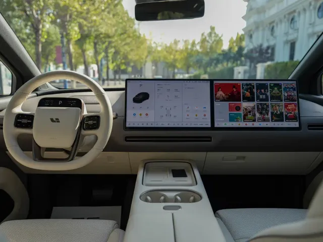 Li Auto i6 — Фото автомобиля 11