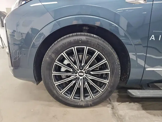 Geely Galaxy M9 — Фото автомобиля 15