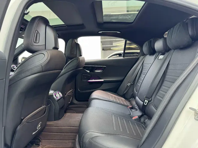 Mercedes-Benz C-Class — Фото автомобиля 7