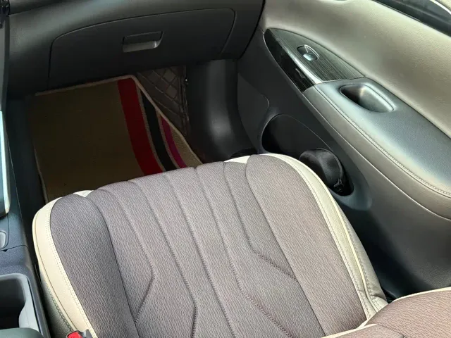 Nissan Sylphy — Фото автомобиля 12