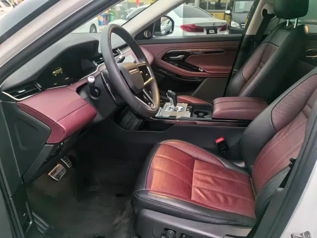 Land Rover Range Rover Evoque — Фото автомобиля 9