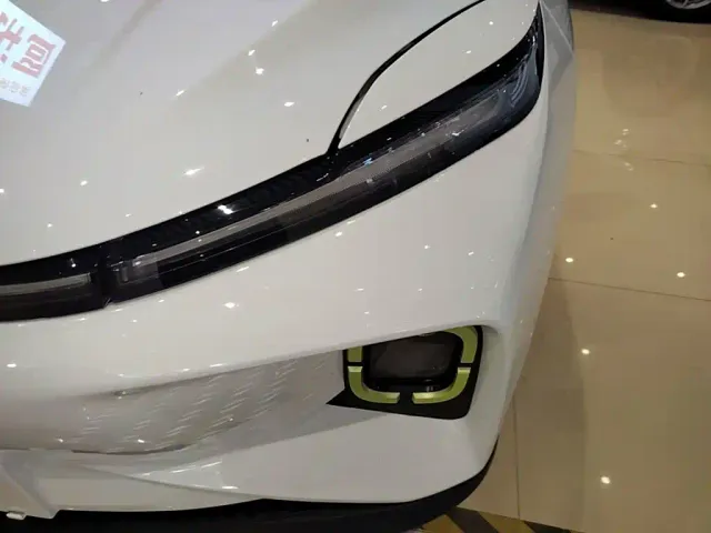 Geely Geometry E Firefly — Фото автомобиля 23