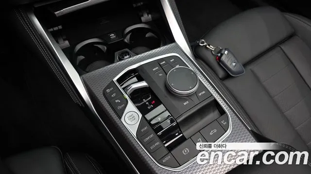 BMW 4 Series G22 — Фото автомобиля 12