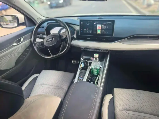 Geely Xingrui — Фото автомобиля 4