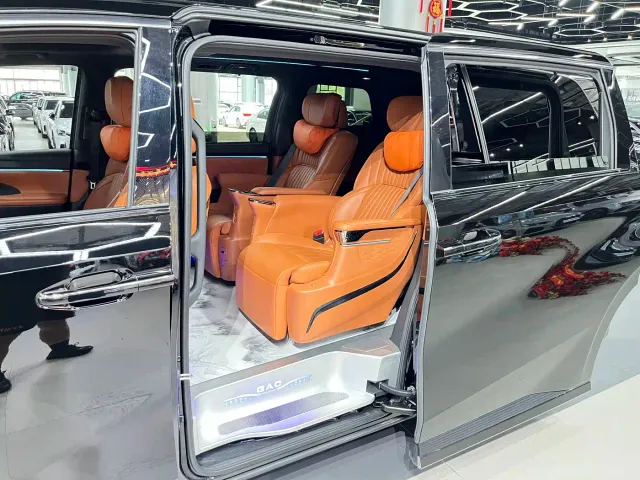 GAC Trumpchi M8 — Фото автомобиля 8
